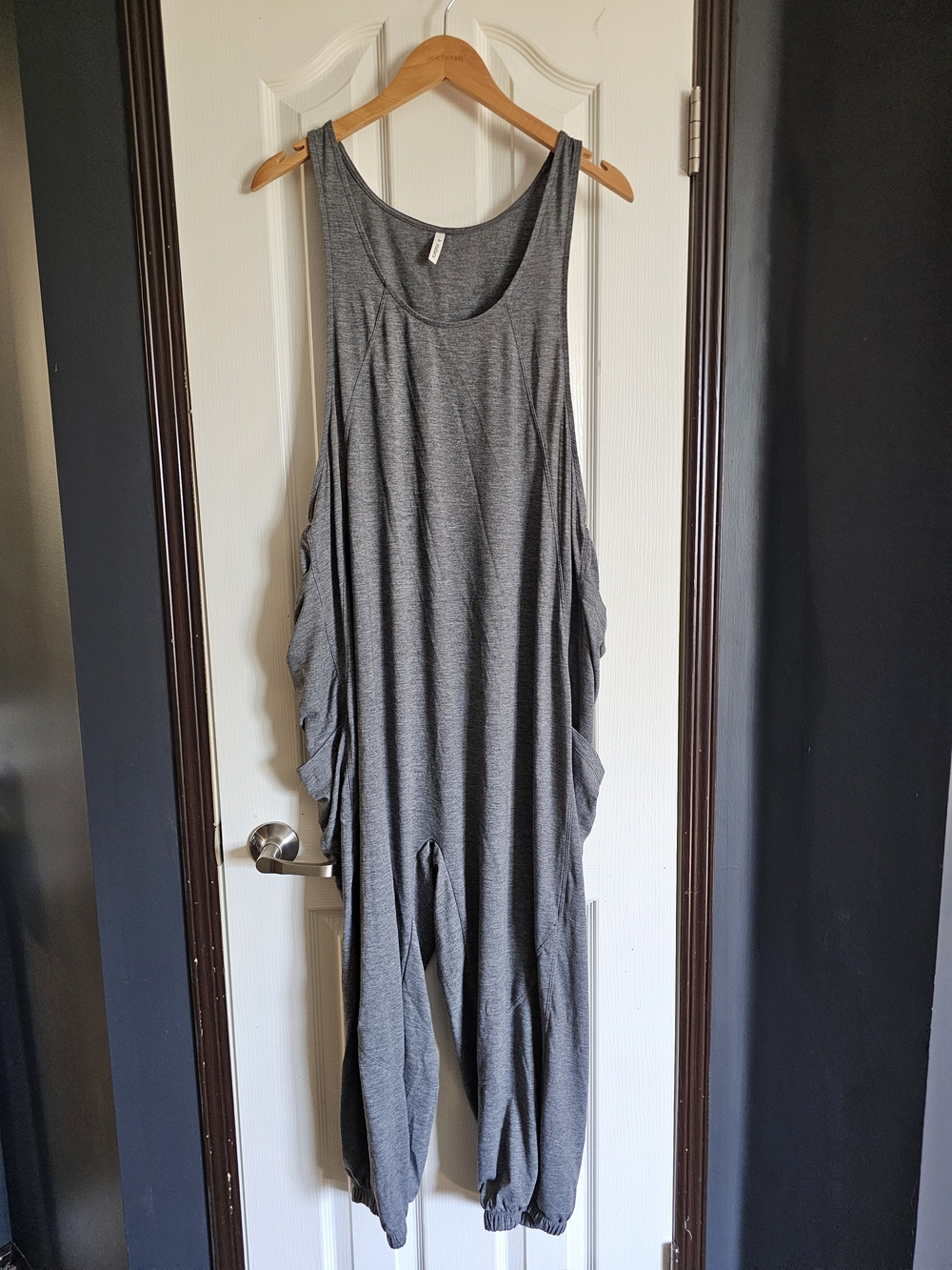 Halara Casual Sleeveless Grey Jumpsuit Romper - Women's Relaxed Fit